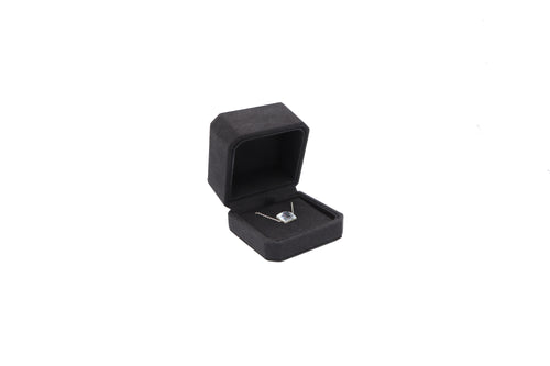 Imperial Black Pendant Box