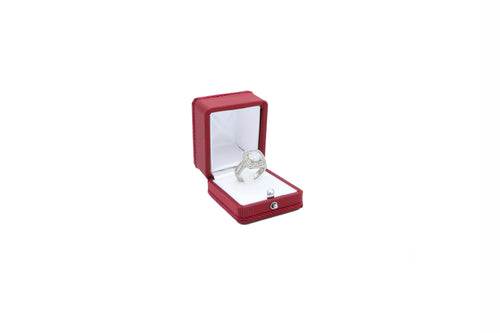 Romance Red Clip Ring Box