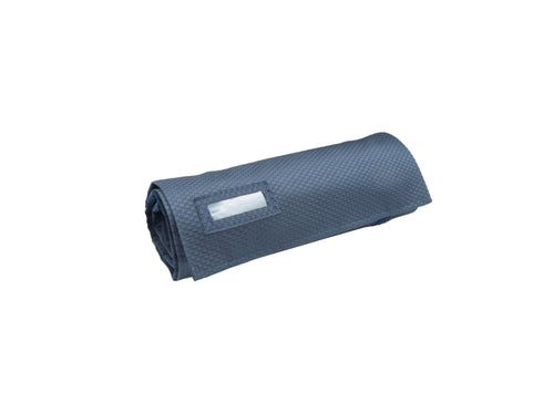 Italian Divided Blue Chain Roll (Large)