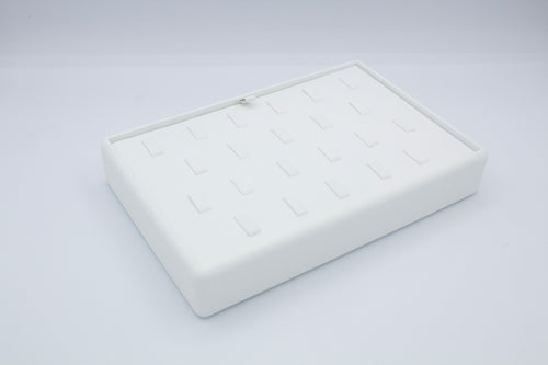 White Leatherette 22 Ring Tray