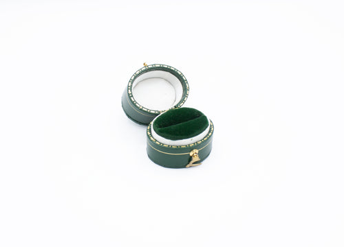 Mini Oval Leatherette Green Box