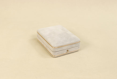 Deluxe Suede Pendant Box (Medium)